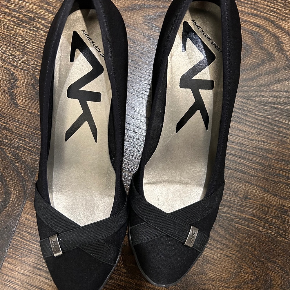 Anne Klein sport wedges